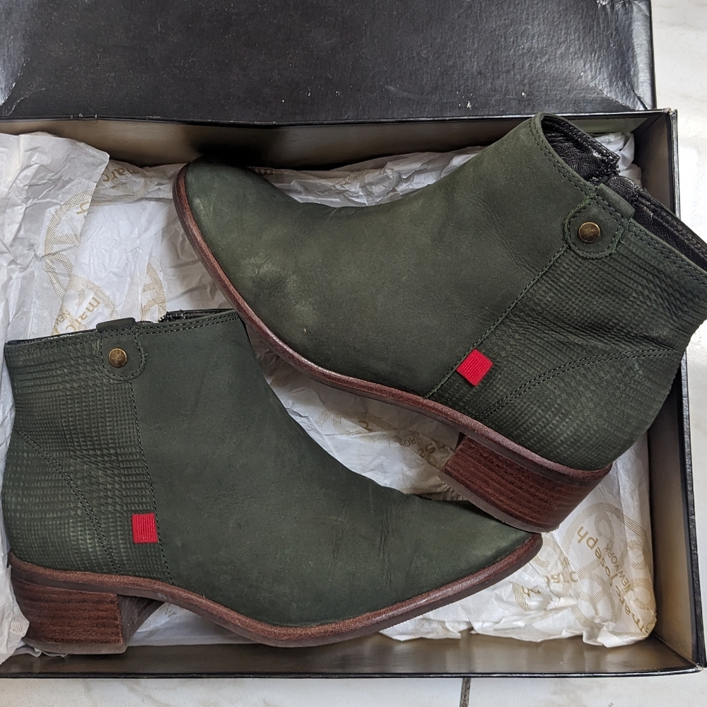 Leather Olive Green Ankle Booties W6.5